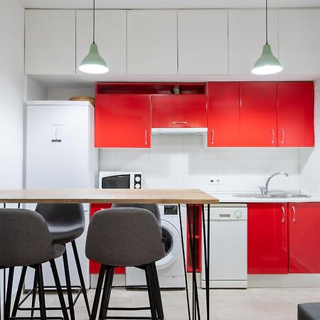 Apartamento En Chueca Para 4 Personas Alquiler Temporal Madrid Buitenkant foto